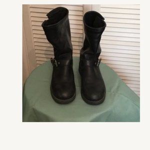 Harley Davidson Boots. 7.5 med. black leather